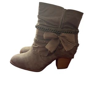 Pop Treasure Stone Distress Ankle Boots|Booties Women’s 9 1/2